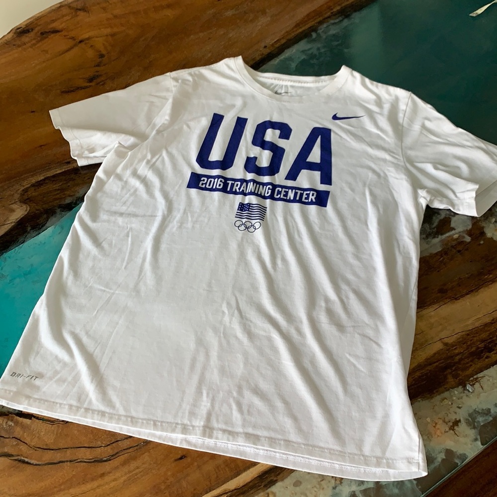 Men’s Nike Dri-Fit USA 🇺🇸 Shirt🇺🇸🇺🇸❤️ - Picture 1 of 6
